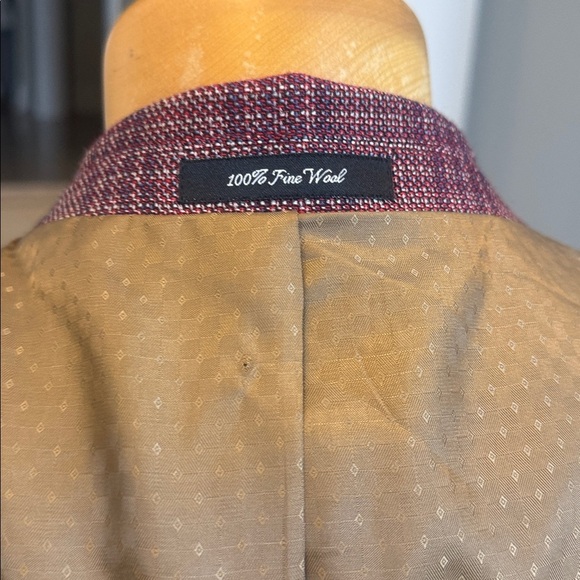 Mantoni Men's Purple Plaid Blazer Wrinkle Free Fabrics 44R - Picture 10 of 10